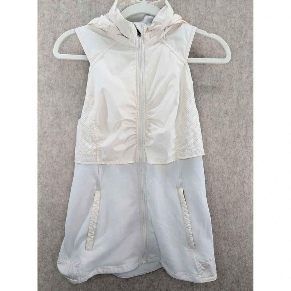 Lululemon 8 Kanto Catch Me Vest Angel Wing Hidden Hood Size 6 - Picture 1 of 7